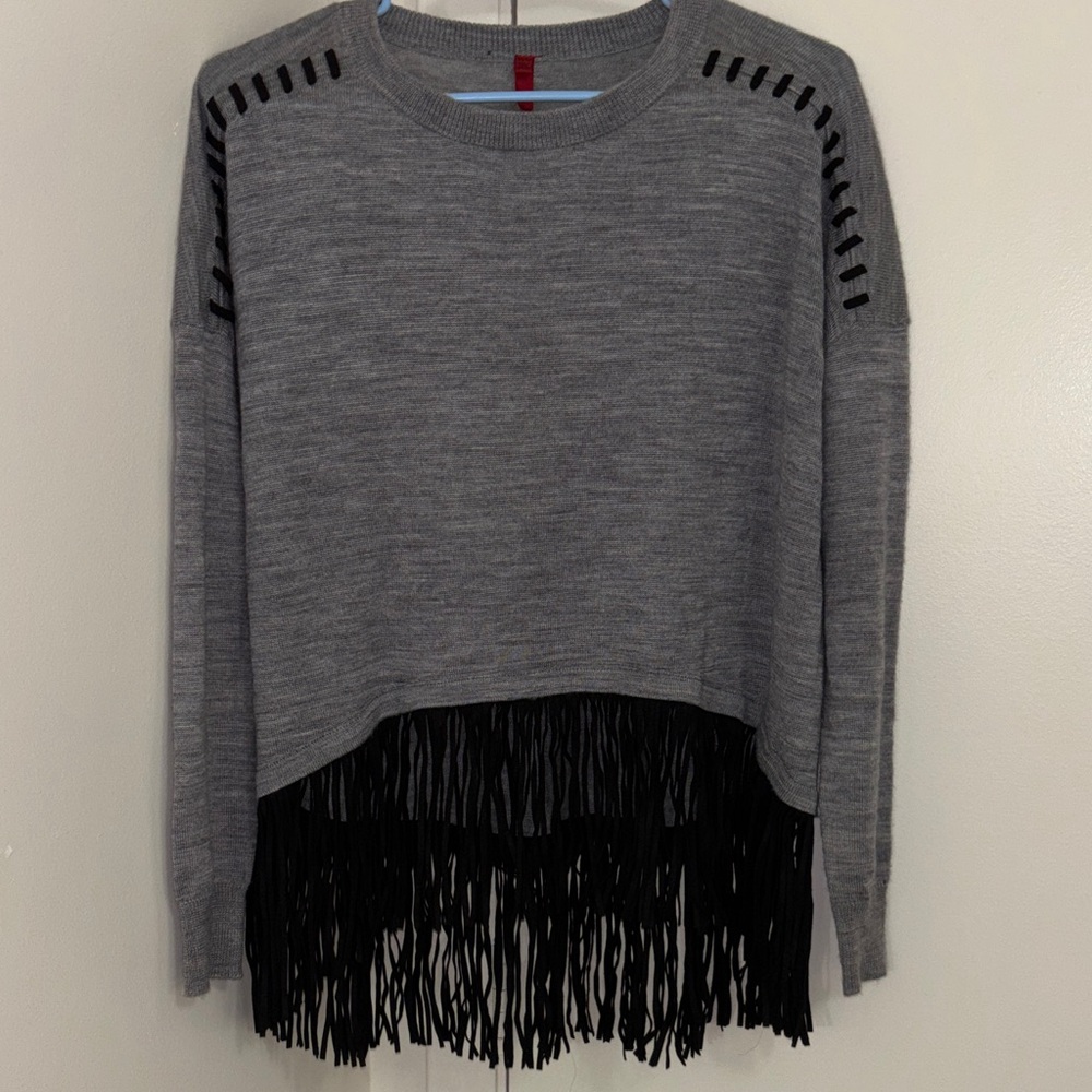 Gray Fringe Hem Sweater with Black Accents